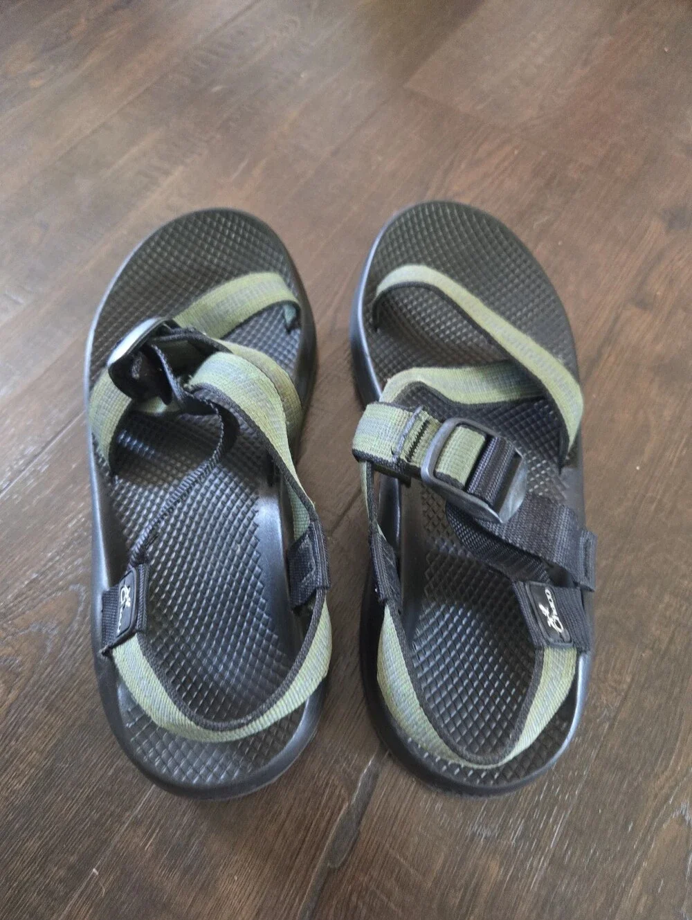 Mens Chaco M Z/Cloud Sandals in Olive Green and Black Size 11